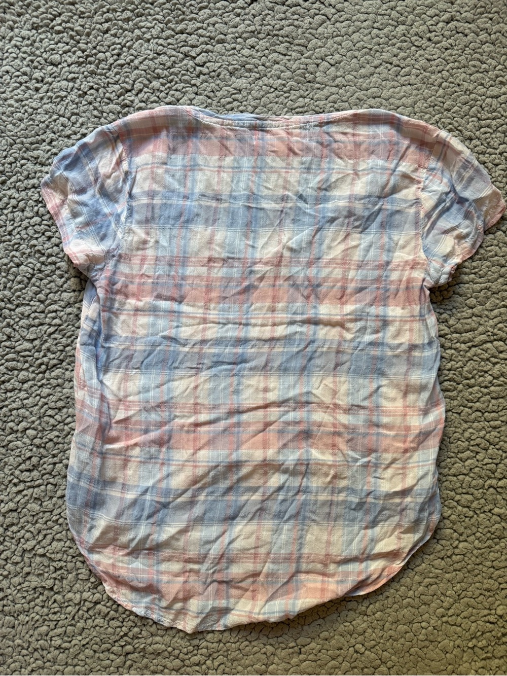 Cloth and stone Light Blue Plaid V-Neck Short Sleeve Top - Picture 4 of 4